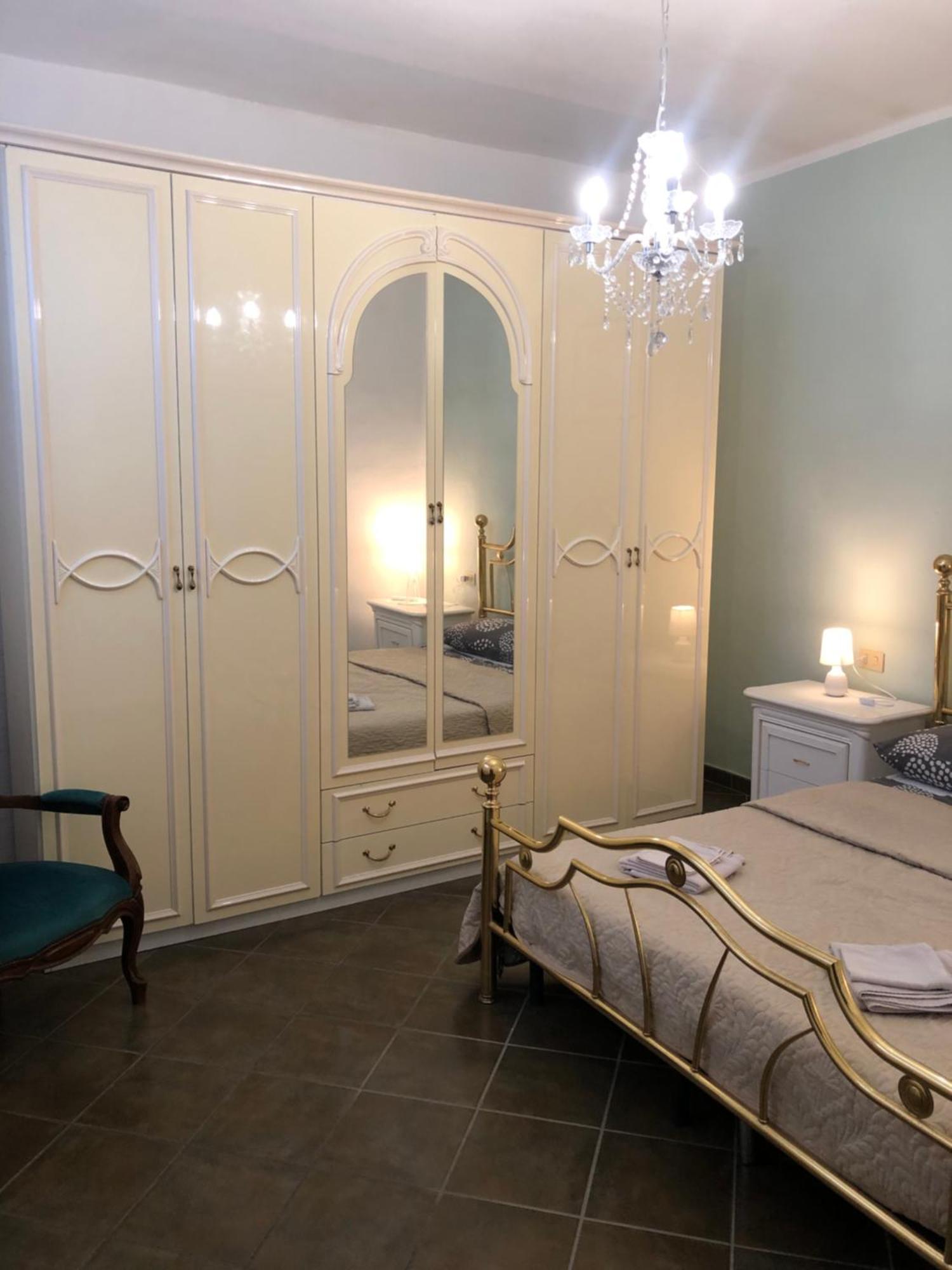 Il Vicolo Apartman Buti Kültér fotó